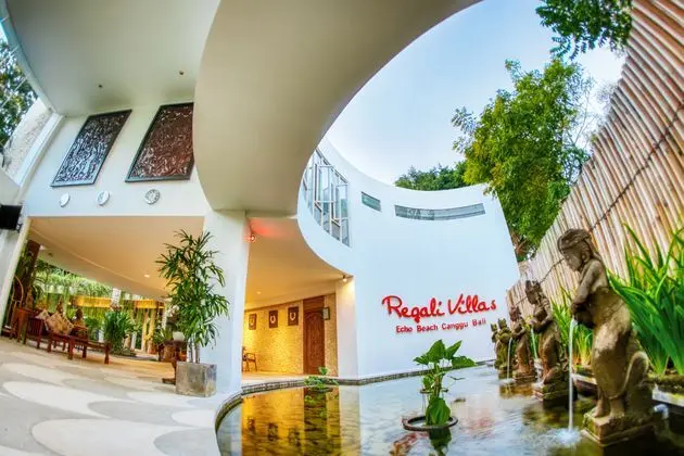 Regali Villas - Lobi