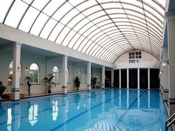 Regalia Serviced Residence - Havuz