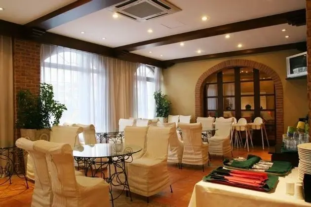 Regalia Serviced Residence - Yeme / İçme