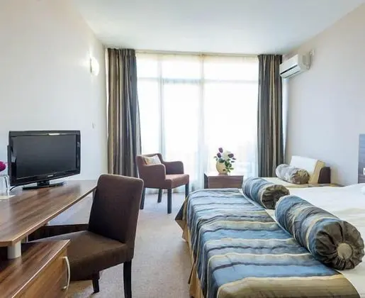 Regatta Palace Hotel - Öne Çıkan Resim
