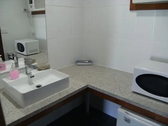 Regency Court Motel - Banyo Özellikleri