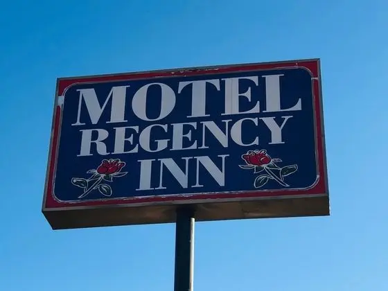 Regency Inn - Dış Mekan
