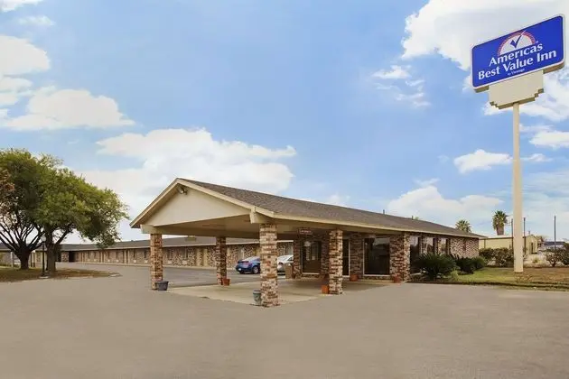 Regency Inn - Genel