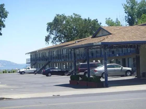 Regency Inn