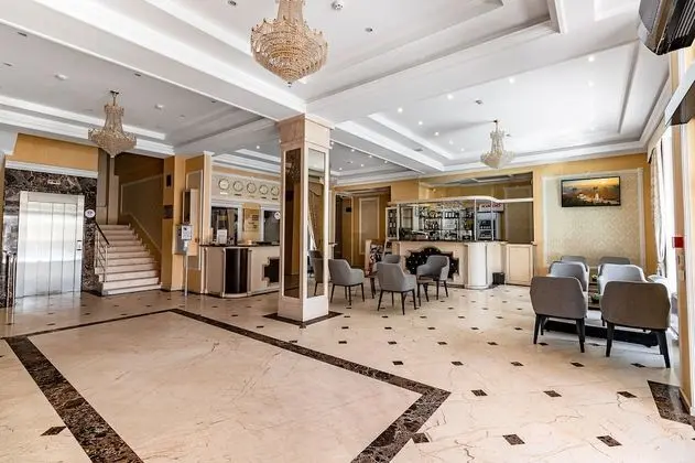 Regency Hotel