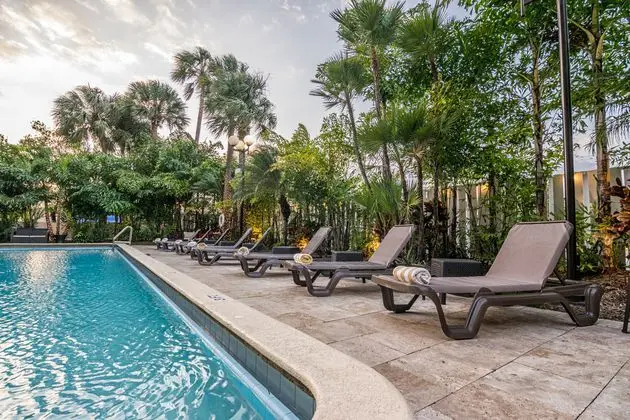 Regency Hotel Miami