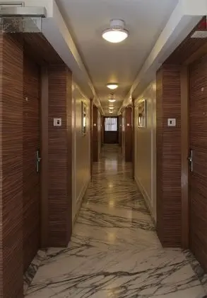Regency Hotel Mumbai - İç Mekan