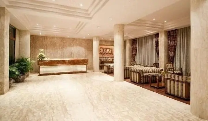 Regent Hotel Andheri - Lobi