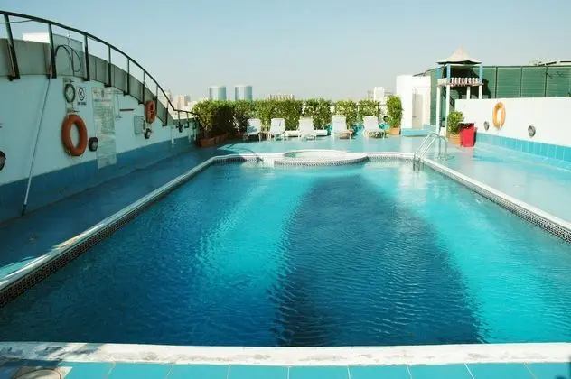 Regent Palace Hotel - Havuz