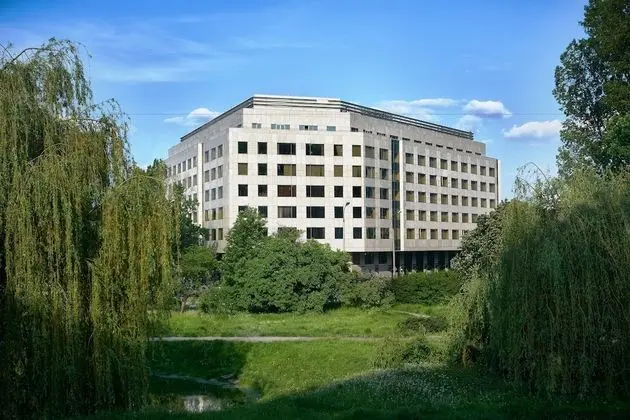 Regent Warsaw Hotel - 1