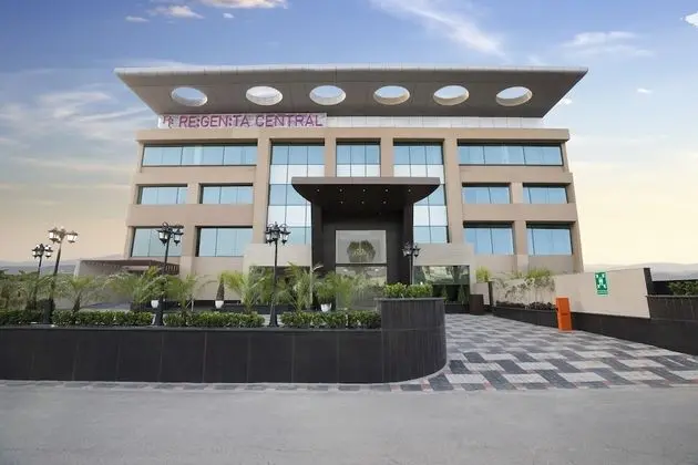 Regenta Central Cassia Zirakpur Chandigarh - Dış Mekan