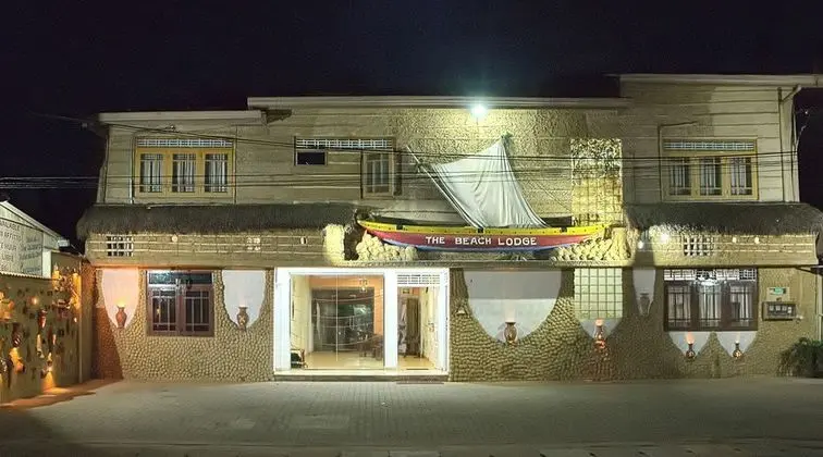 REGGIE S GUESTHOUSE