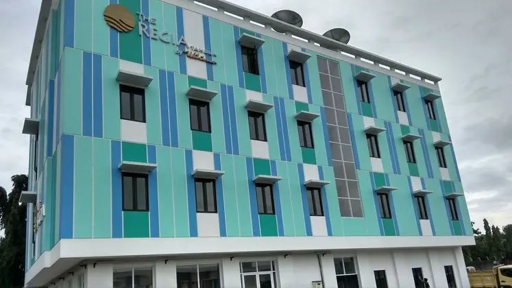 THE REGIA TAMBUN BY ULTIMO