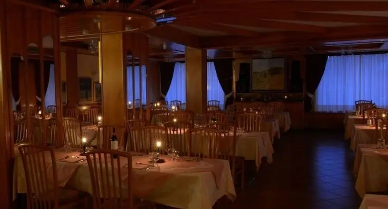 Hotel Regina Elena - Yerinde Yemek