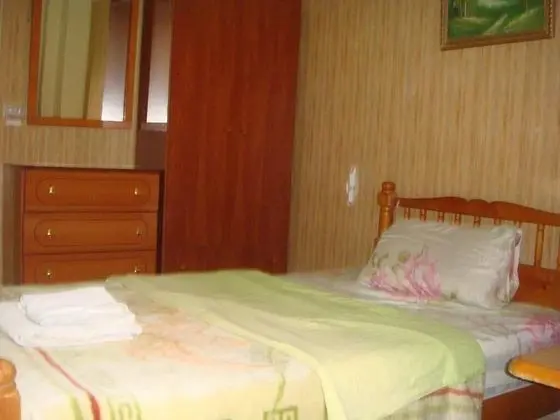 Regis Hotel