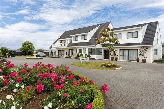 Regis Park B&B