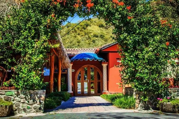 Regis Hotel & Spa