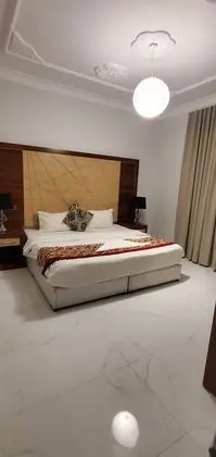 Rehana Al-Worood Khamis Mushait - Öne Çıkan Resim