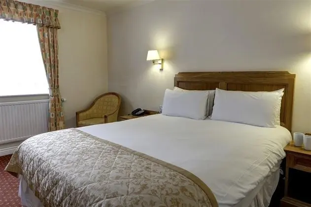 REIGATE MANOR HTL