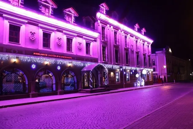 Reikartz Kamianets-Podilskyi