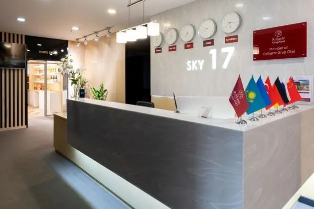 Reikartz Sky Almaty - Lobi