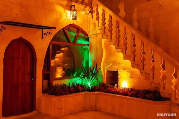 Reji Boutique Hotel