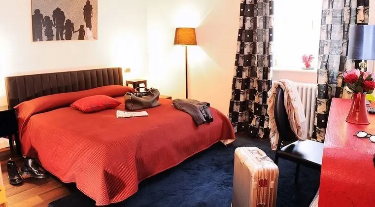 Relais B&B Villa Sizzo - Oda