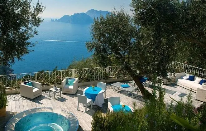 Relais Blu