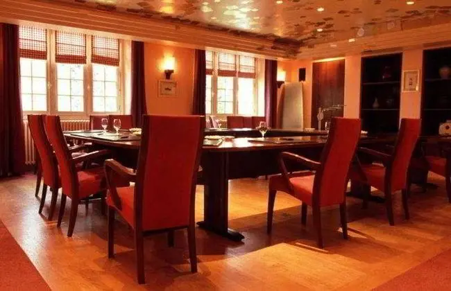 Relais and Chateaux Cazaudehore - İş / Konferans