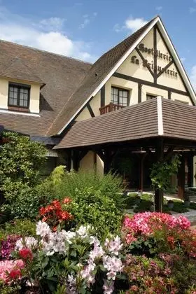 Relais & Châteaux Hostellerie La Briqueterie - Dış Mekan