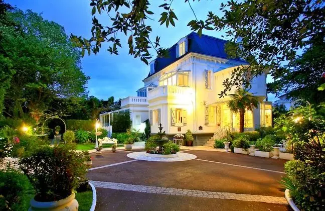 Relais & Châteaux Hôtel Parc Victoria - Dış Mekan