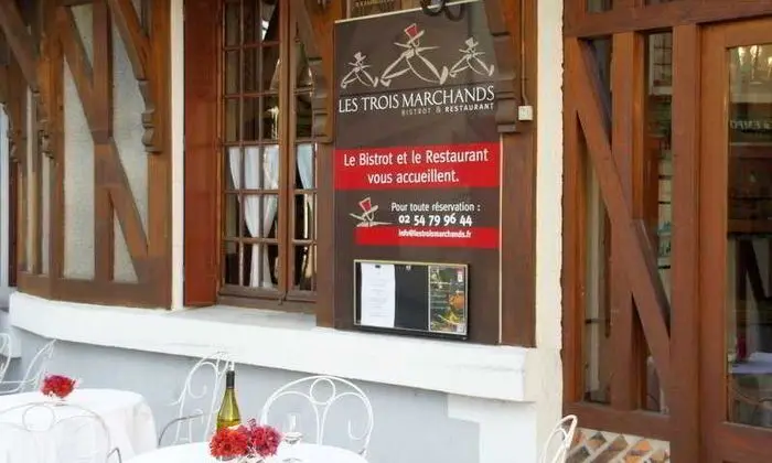 Relais des Trois Chateaux - 1