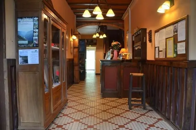 Relais du bois du four - Lobi