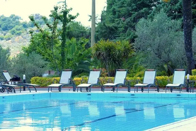 Relais il Castello - Havuz