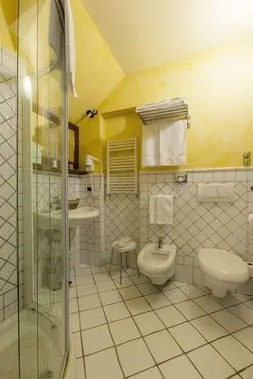 Relais Poggio Borgoni - Genel