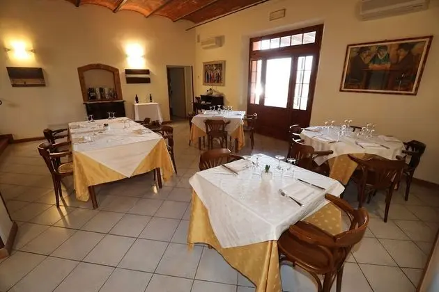 Hotel Relais Santa Genoveffa - Yerinde Yemek