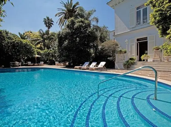 Relais Villa Savarese - Havuz