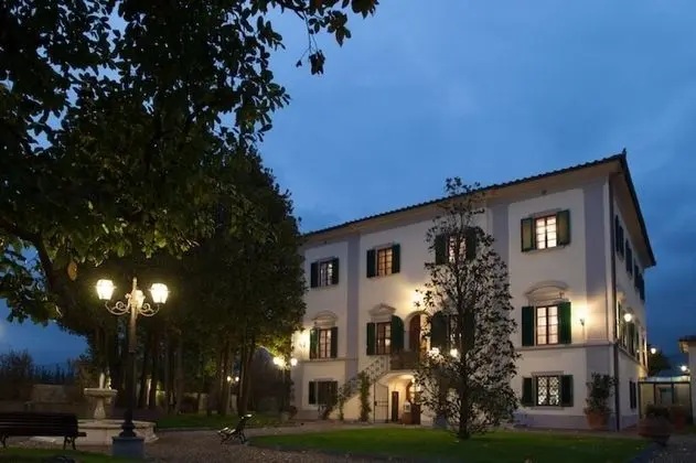 Relais Villa Scarfantoni B&B