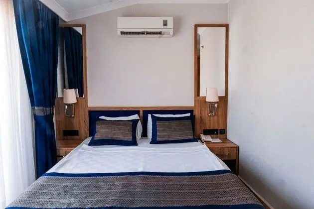 Relax Beach Hotel