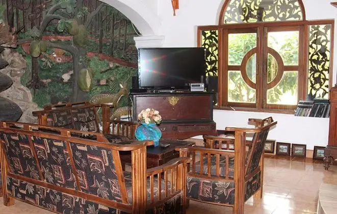 Relax Resort Villa - Lobi