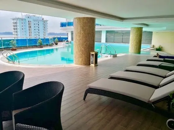 Relax Ha Long Hotel - Havuz