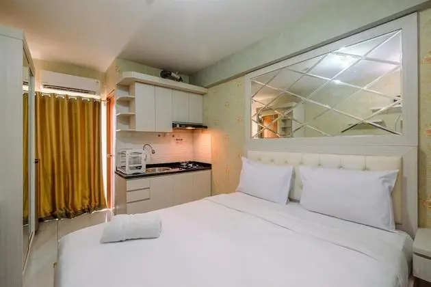 Relax And Homey Studio Room At Cinere Resort Apartment
