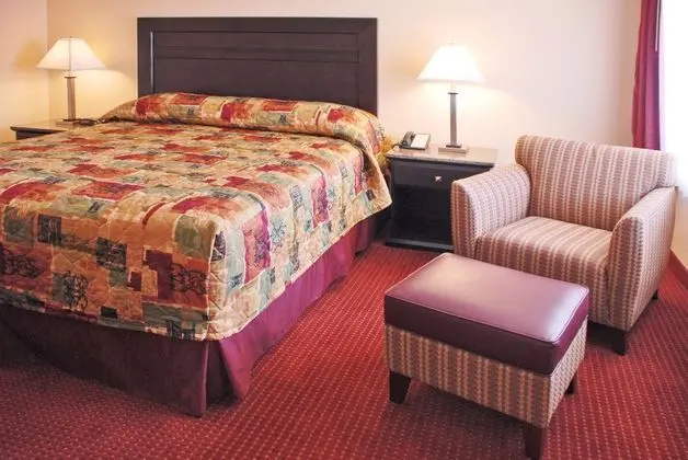 Relax Inn & Suites - Öne Çıkan Resim