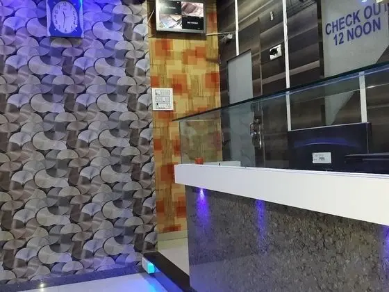 Hotel Relax Residency - Lobi