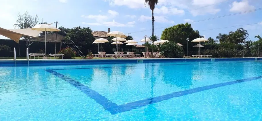 Hotel Relax - Dış Mekan