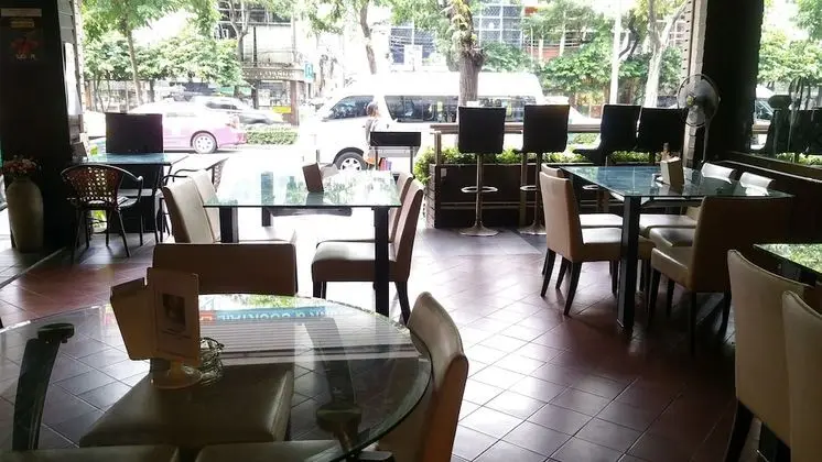Relax Time Silom - Hostel - Yerinde Yemek
