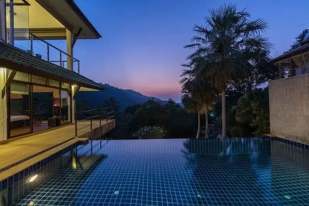 Relaxing Villa, Amazing View to Angthon Marine Park