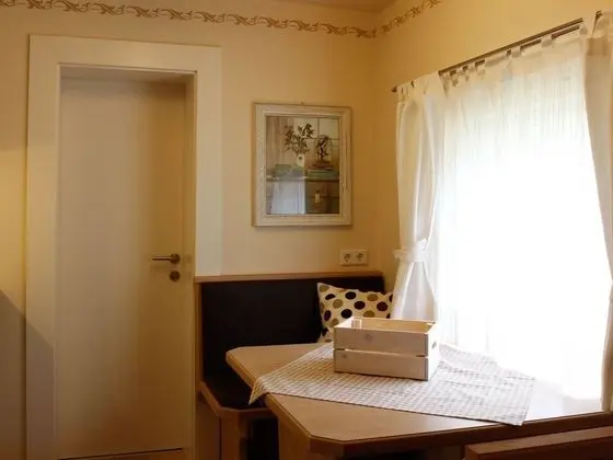 Relaxing Apartment in Seefeld in Tirol With Gardenter - Yerinde Yemek