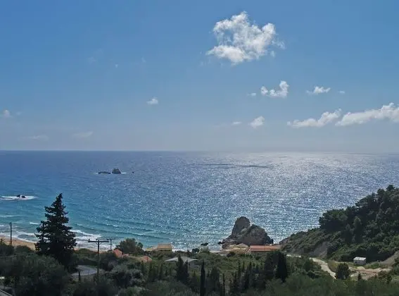 Relaxing Apartments, Swimming Pool - Pelekas Beach