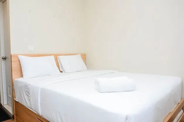 Relaxing Studio at Springlake Summarecon Bekasi Apartment